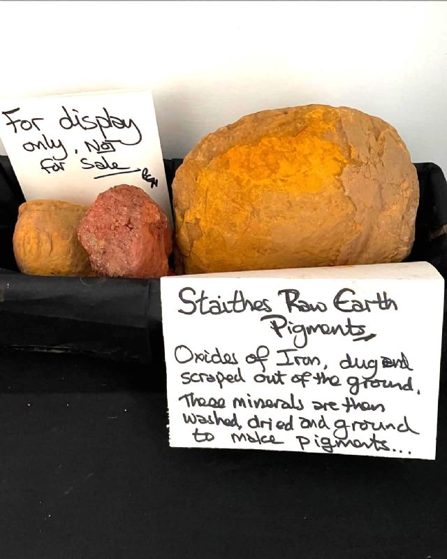 Trisha Hutchinson Staithes Raw Earth Pigments